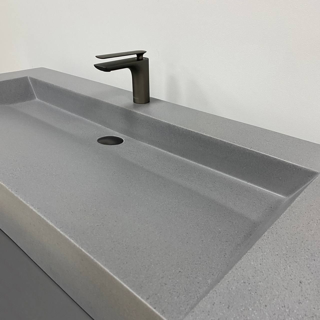 Умивальник (раковина) VBI VIESTE 120 GREY MATT накладний