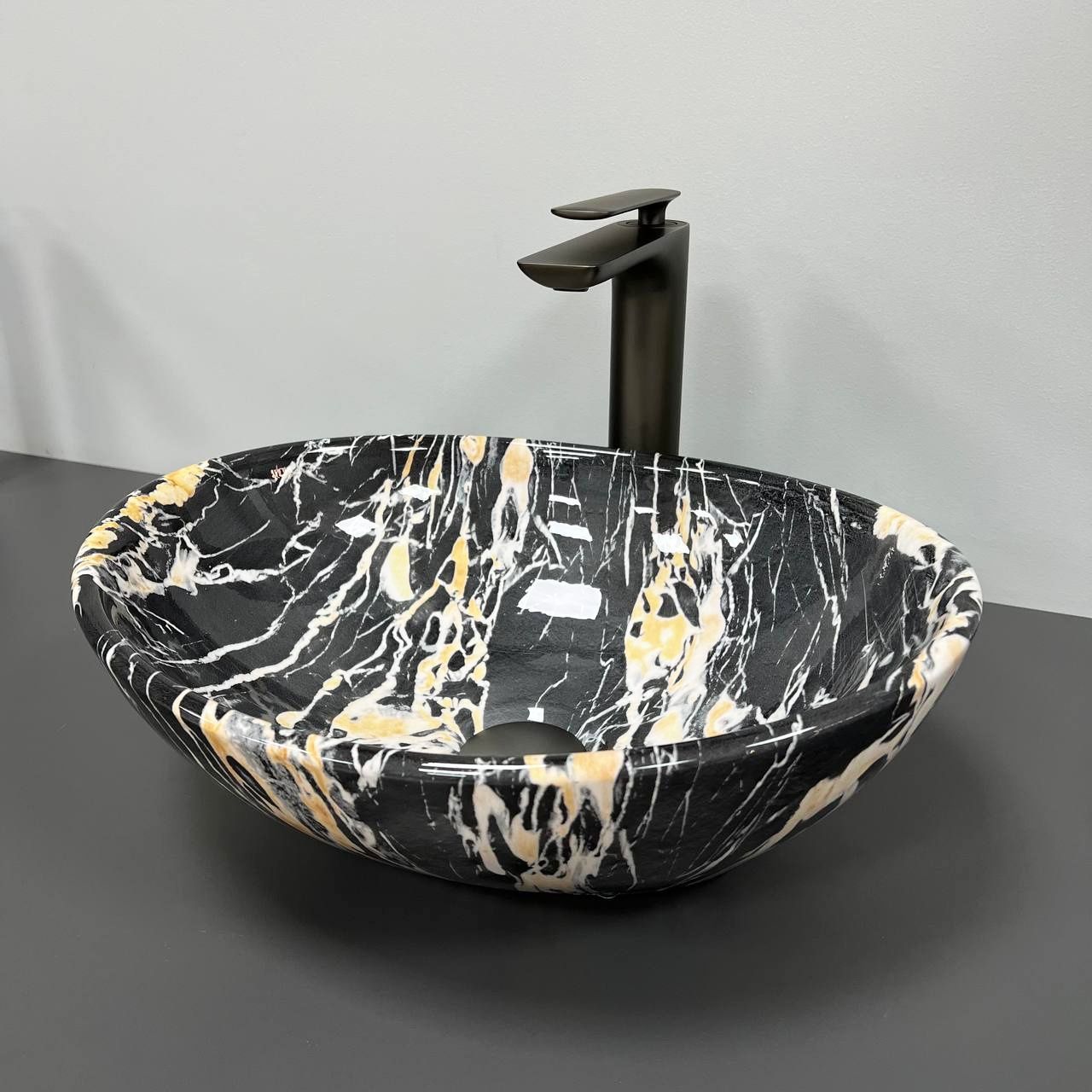 Умивальник (раковина) VBI PARMA BLACK OPAL GLOSSY накладний