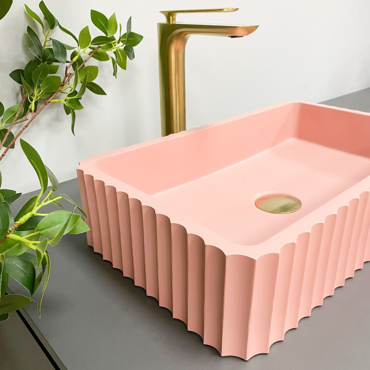 Умивальник (раковина) VBI FLORENTIA PINK MATT накладний