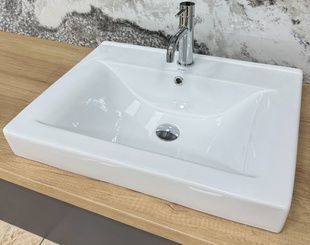Умивальник (раковина) VBI BAGNARA 70 WHITE врізний